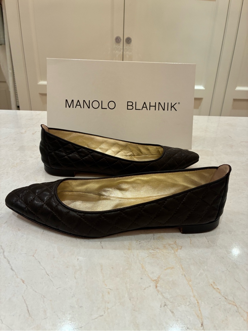 Manolo Blahnik Dark Brown Quilted Leather Flats - Picture 4 of 11